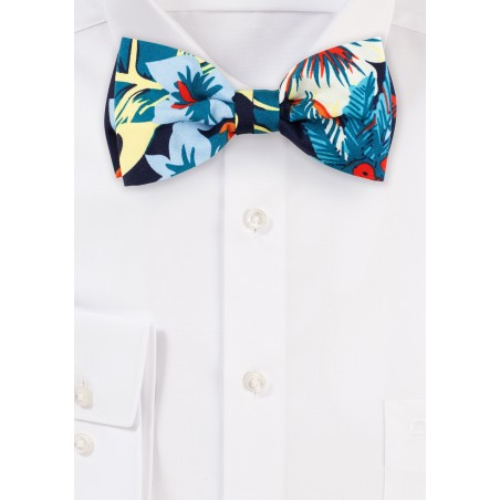 Hawaii Print Bow Tie in Cotton