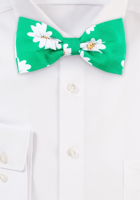 Daisy Flower Bow Tie in Spring Green