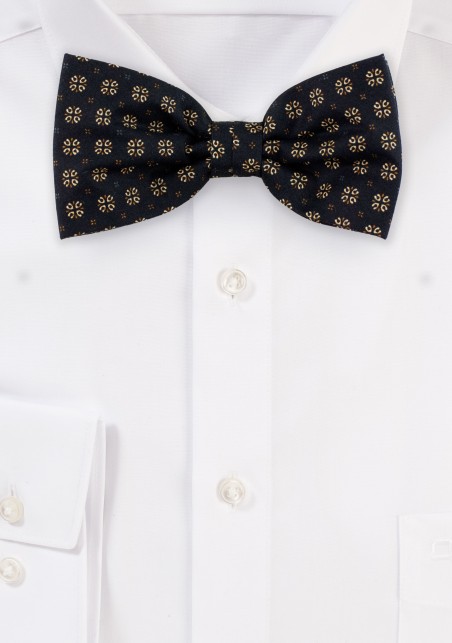 Bow Tie in Black and Gold