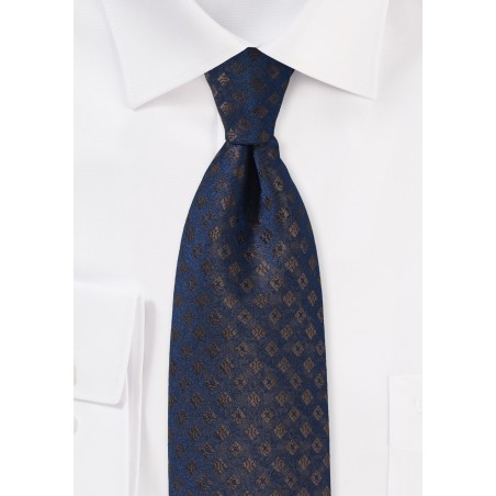 Elegant Mens Tie in Navy with Bronze