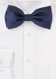 Wood Grain Weave Bowtie in Dark Navy
