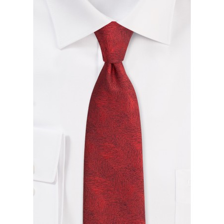 Wood Grain Textured Tie in Apple Red