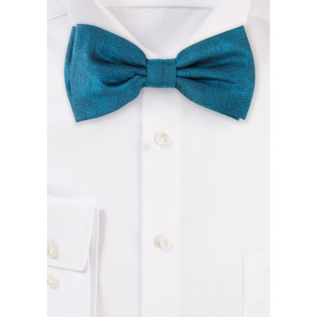 Wood Grain Textured Bow Tie in Gem Green
