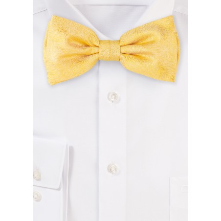 Wood Grain Bowtie in Sunflower