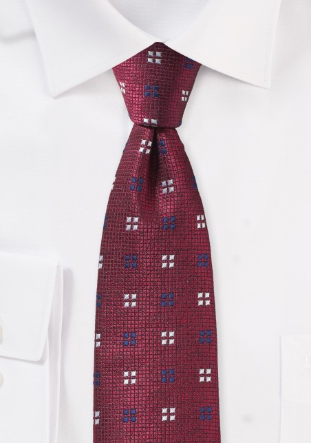 Slim Textured Autumn Tie in Dark Red