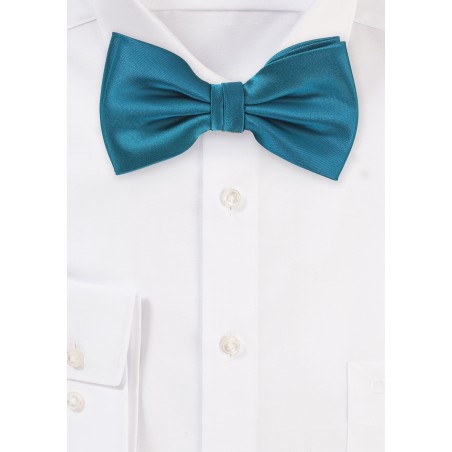 Oasis Green Colored Bow Tie