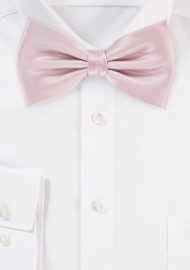 Elegant Formal Bow Tie in Blush Pink
