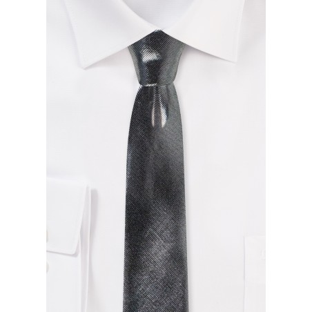 Metallic Skinny Tie in Shiny Silver