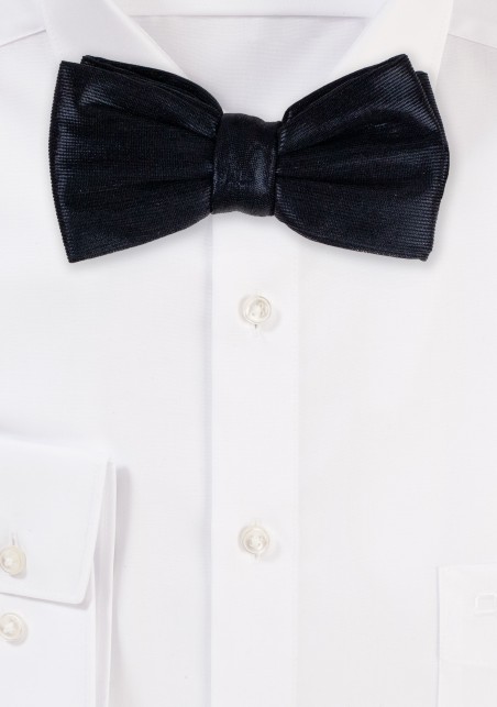 Shiny Faux Leather Bowtie in Black
