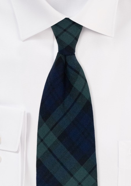 Christmas Plaid Necktie in Hunter Green and Navy