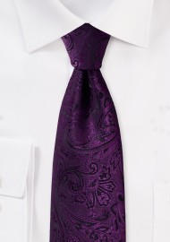 Berry Purple Paisley Tie in XL
