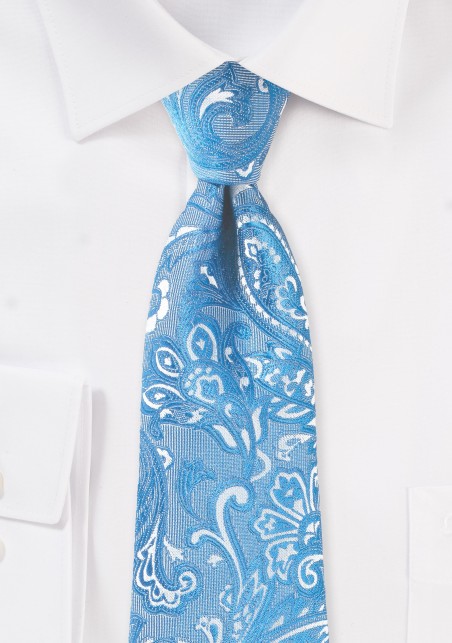 Woven Paisley Tie in Blue Jay