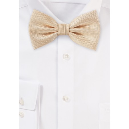 Matte Bow Tie in Peach