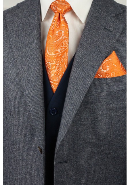 Paisley Weave Necktie and Pocket Square Set in Mandarin Styled
