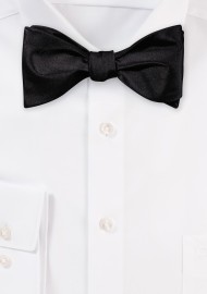 Self Tied Bow Tie in Jet Black