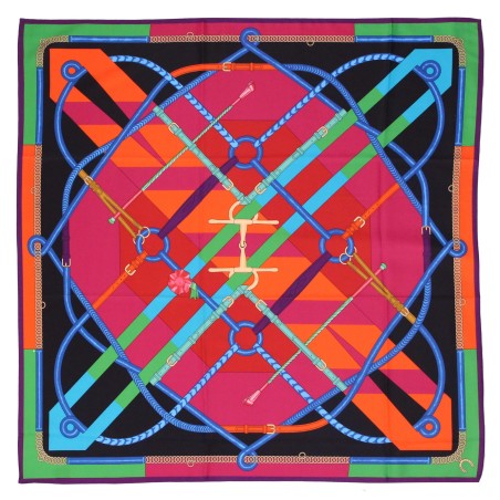 Elegant Designer Print Women's Scarf