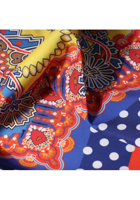 Ladies Scarf with Persian Paisley Print Close Up