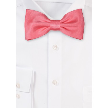 Solid Satin Bow Tie in Parfait