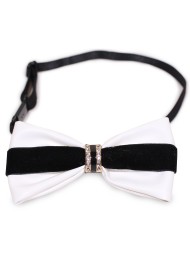 Royal Designer Bow Tie in Black and White