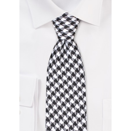 Houndstooth Check Skinny Tie in Black and White