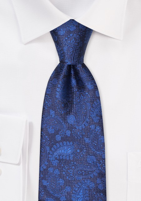 Textured Paisley Tie in Navy