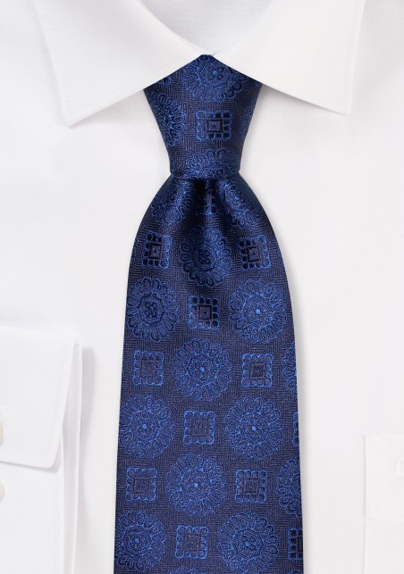 Medallion Designer Tie in Navy