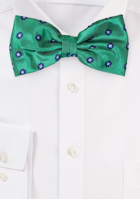 Kelly Green Floral Bowtie