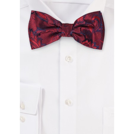 Woolen Paisley Bow Tie in Reds and Blues