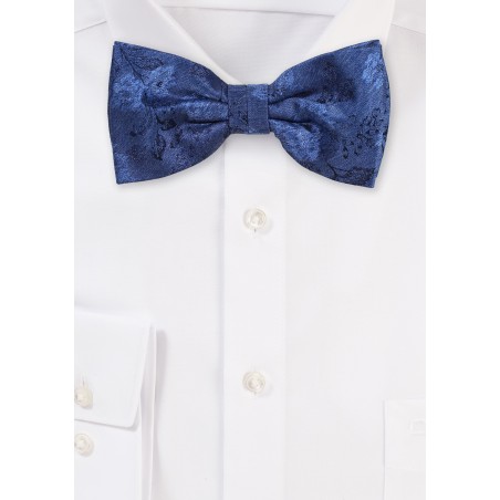 Retro Floral Bowtie in Twilight Blue