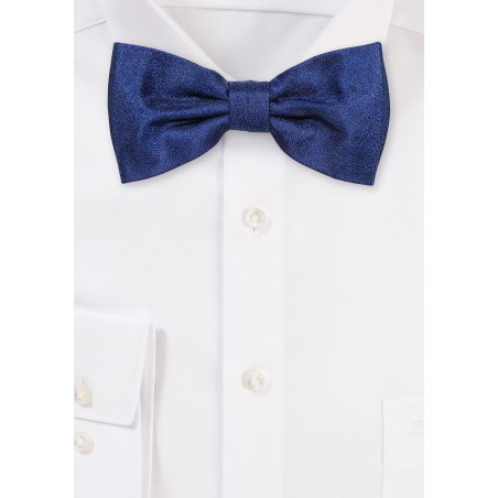 Geo Check Bowtie in Navy