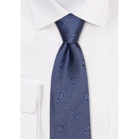 Slim Cut Paisley Tie in Indigo