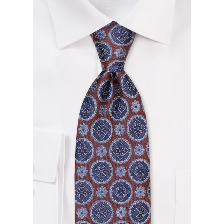 Medallion Silk Tie in Chestnut