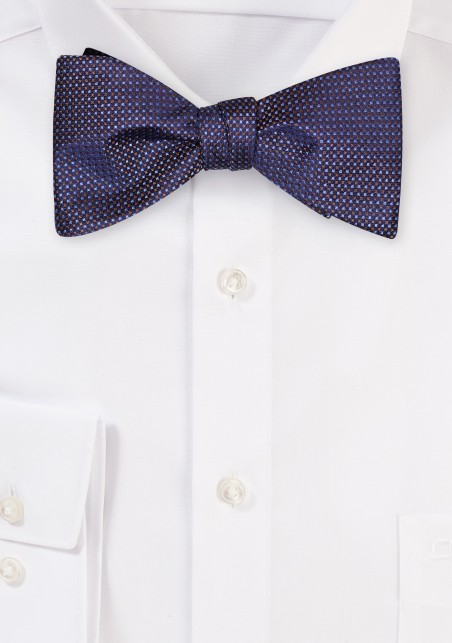 Tartan Silk Bowtie in Self-Tie Style