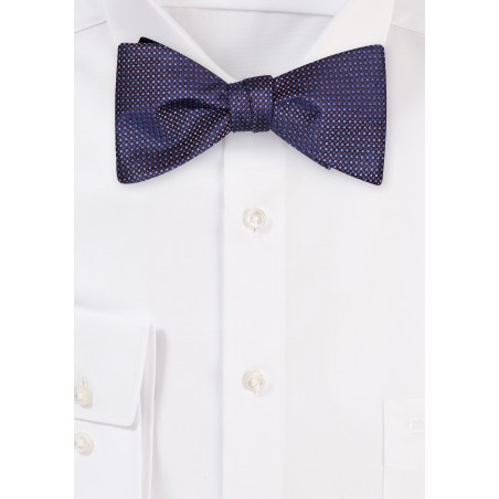 Tartan Silk Bowtie in Self-Tie Style