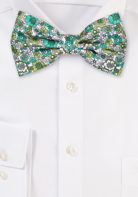 Floral Bowtie in Greens and White