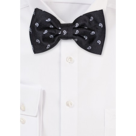 Black and White Paisley Bowtie