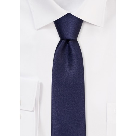 Solid Satin Skinny Tie in Navy
