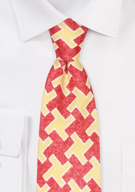 Large Scale Houndstooth Check in Red and Gold