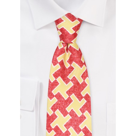 Large Scale Houndstooth Check in Red and Gold