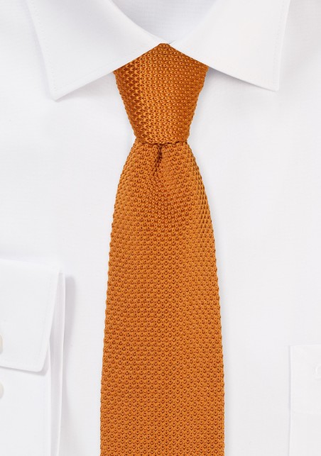 Cinnamon Knit Tie with Pointed Tip