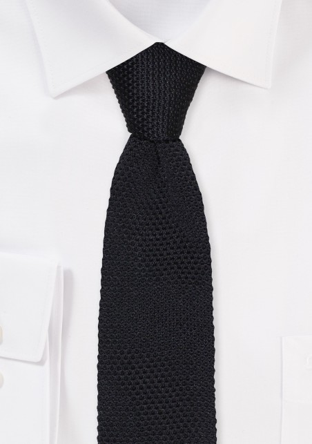 Black Knit Tie with Pointed Tip
