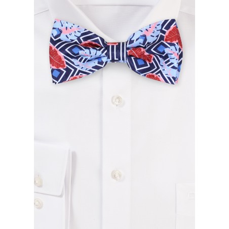 Tropical Leaf Print Bow Tie