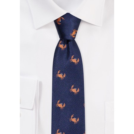 Skinny Tie with Dungeness crabs | Navy Skinny Tie with Crabs