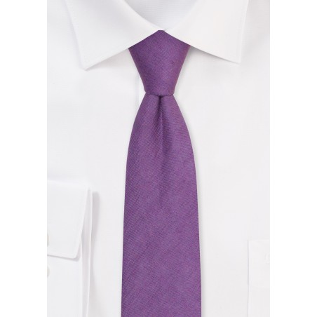 Skinny Linen Necktie in Plum Purple