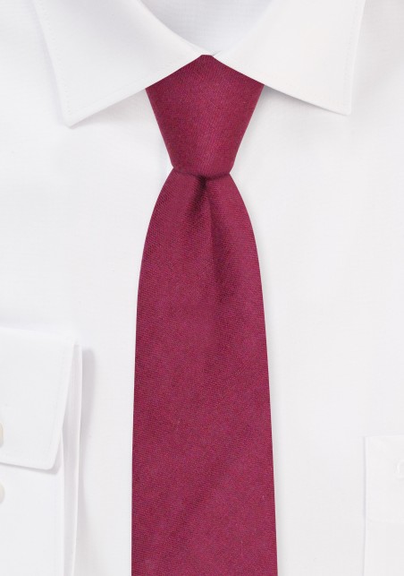 Skinny Linen Necktie in Wine