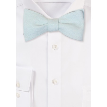 Agave Colored Self Tied Mens Bowtie in Linen