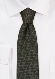 Men's Herringbone Necktie in Deep Olive