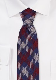 Modern Slim Cut Wool Tie with Retro Plaid Design