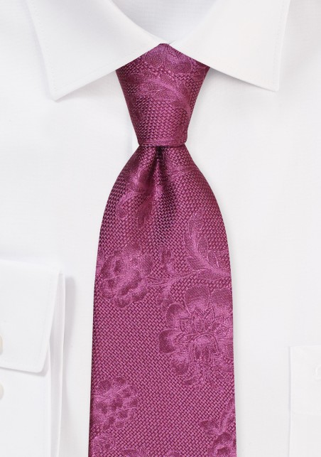 Matte XL Floral Necktie in Lilac
