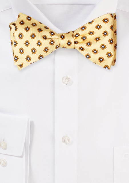 Golden Blonde Silk Bowtie in Self-Tie Style